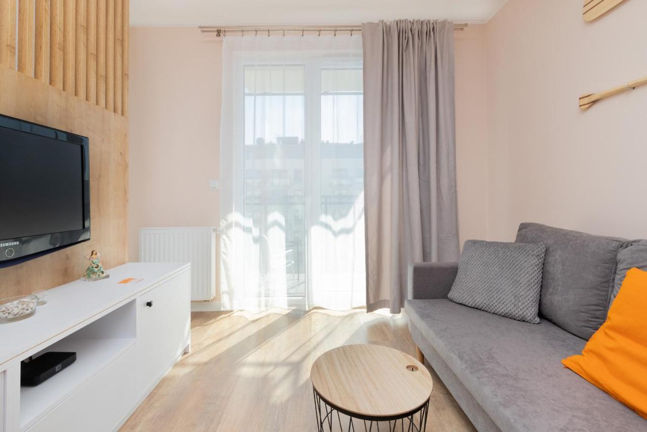 Osiedle Latarnikow Apartment With Parking Gdansk By Noclegi Renters Gdańsk Exterior foto