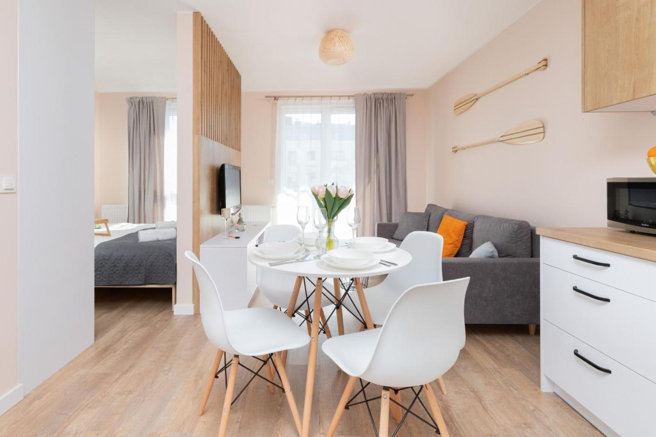 Osiedle Latarnikow Apartment With Parking Gdansk By Noclegi Renters Gdańsk Exterior foto