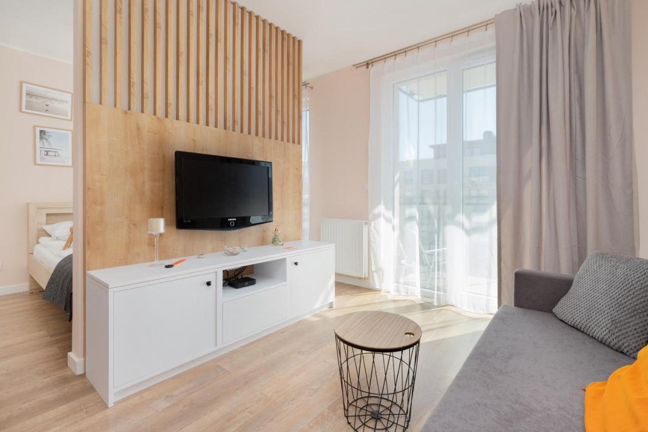 Osiedle Latarnikow Apartment With Parking Gdansk By Noclegi Renters Gdańsk Exterior foto